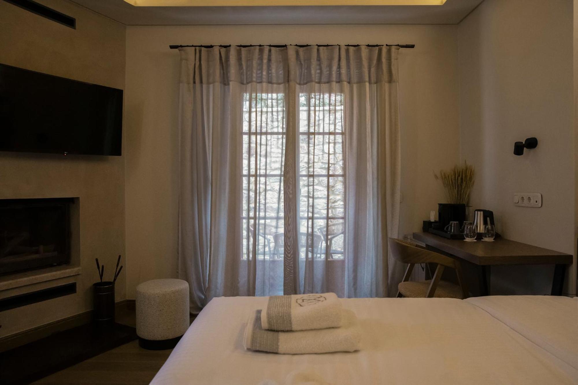 Μikri Arktos Boutique Hotel 蒂米萨那 外观 照片