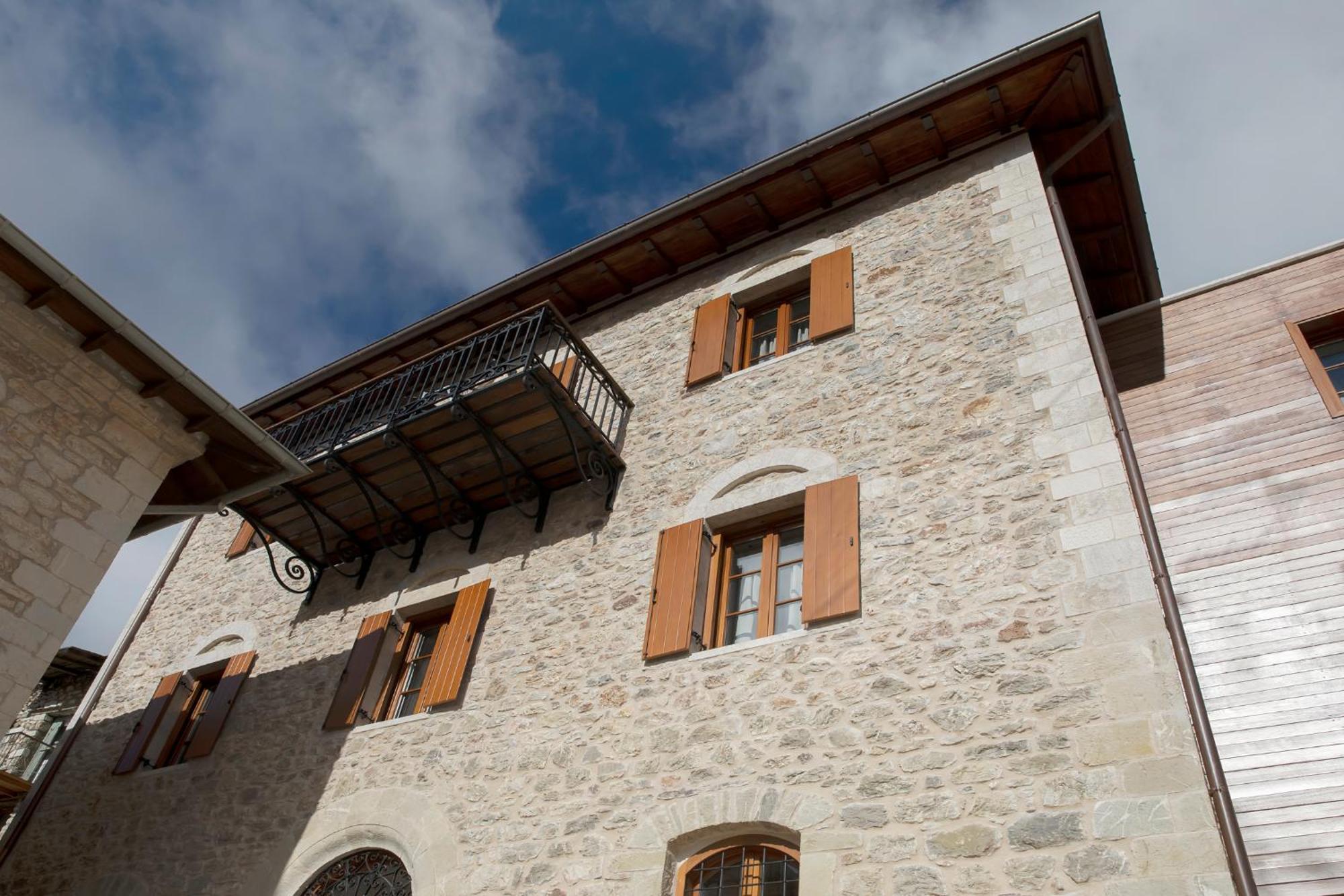 Μikri Arktos Boutique Hotel 蒂米萨那 外观 照片