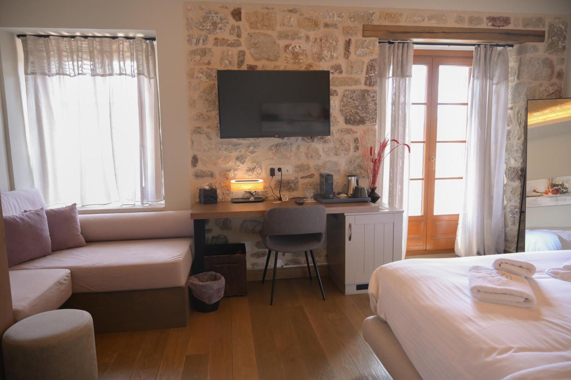 Μikri Arktos Boutique Hotel 蒂米萨那 外观 照片
